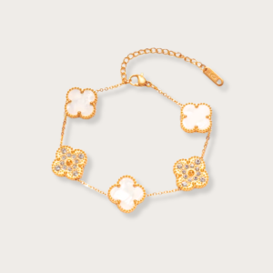 Gold and white bracelet with clovers, waterproof and 18k gold plated.