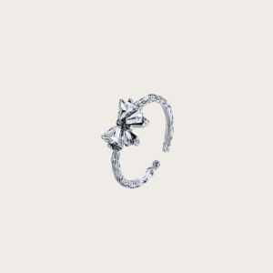 Adela Bow Ring in silver with a sparkling zircon bow, perfect for elegant styling.